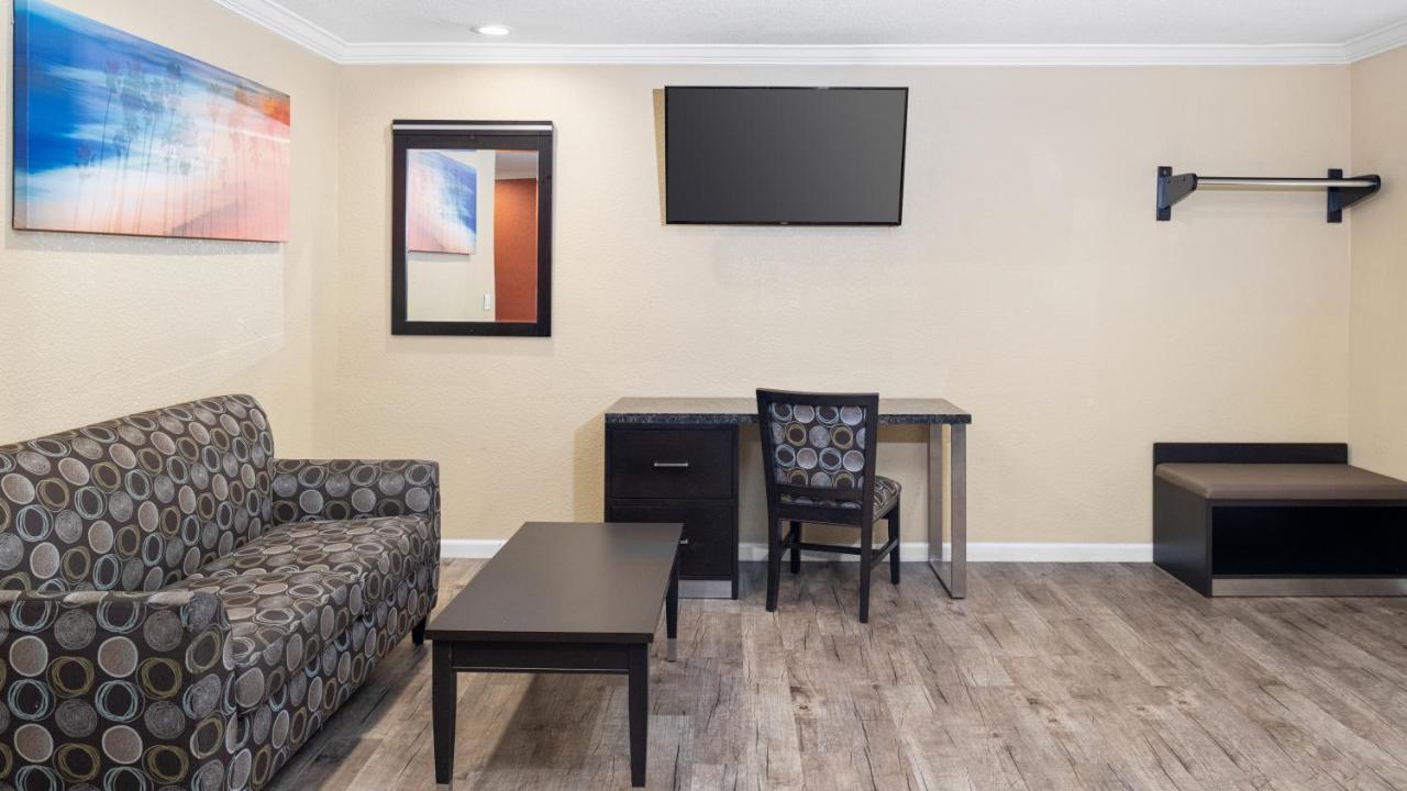Scandia Motel Carlsbad Ngoại thất bức ảnh