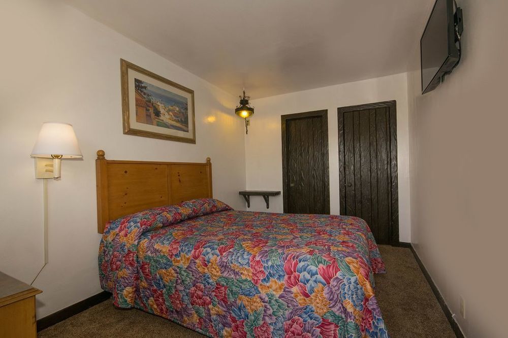 Scandia Motel Carlsbad Ngoại thất bức ảnh